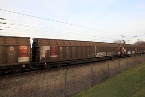 gemischter Güterzug mit 189 082-1 (23.02.2014)