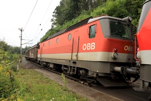 B555051